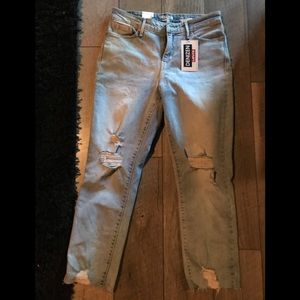Levi's High Rise Ankle Distressed Mom Jeans size 8